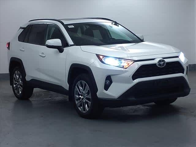 2020 Toyota RAV4 XLE Premium