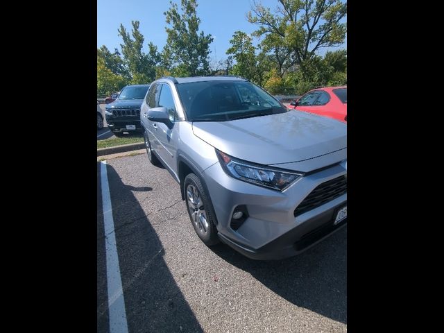 2020 Toyota RAV4 XLE Premium