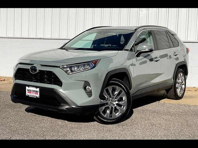 2020 Toyota RAV4 XLE Premium