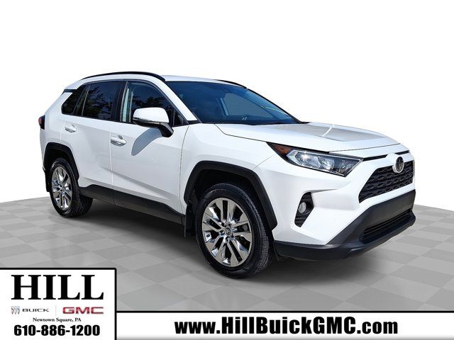2020 Toyota RAV4 XLE Premium
