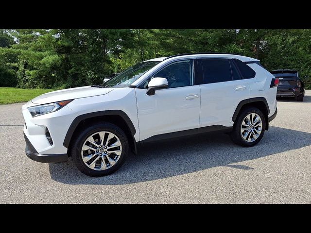 2020 Toyota RAV4 XLE Premium