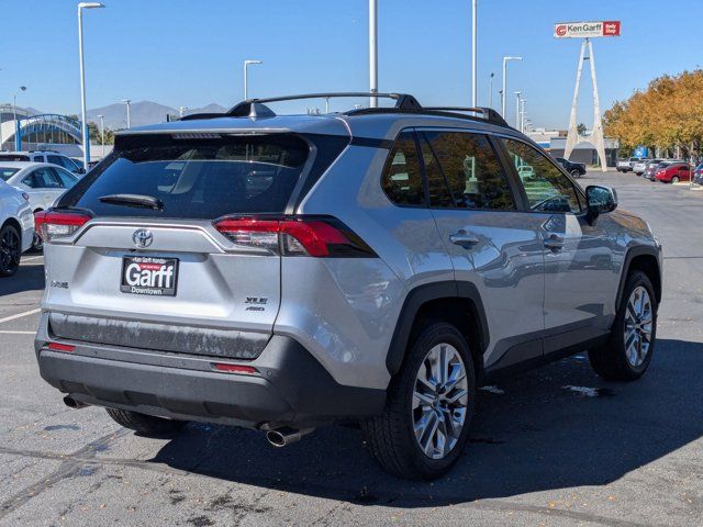 2020 Toyota RAV4 XLE Premium