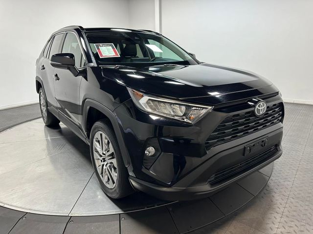 2020 Toyota RAV4 XLE Premium