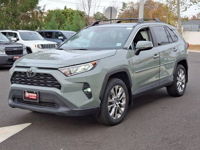 2020 Toyota RAV4 XLE Premium