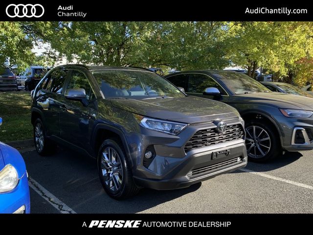 2020 Toyota RAV4 XLE Premium