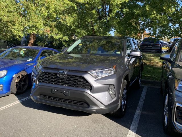 2020 Toyota RAV4 XLE Premium