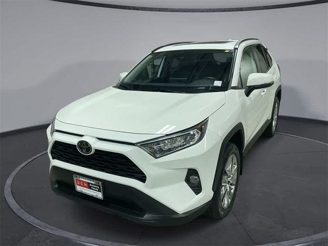 2020 Toyota RAV4 XLE Premium