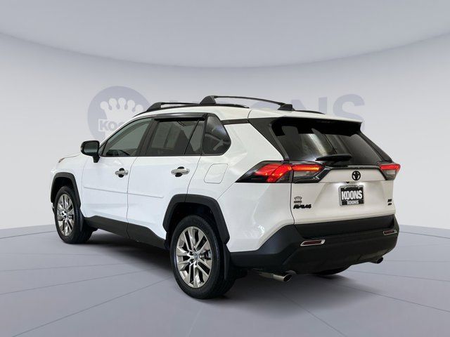 2020 Toyota RAV4 XLE Premium