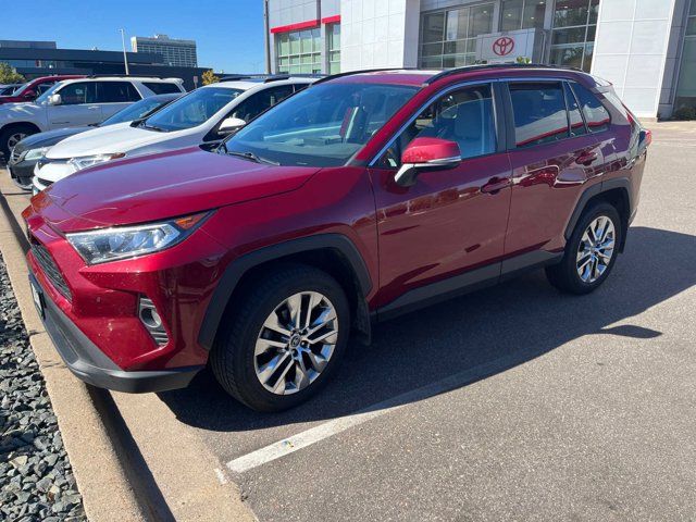 2020 Toyota RAV4 XLE Premium