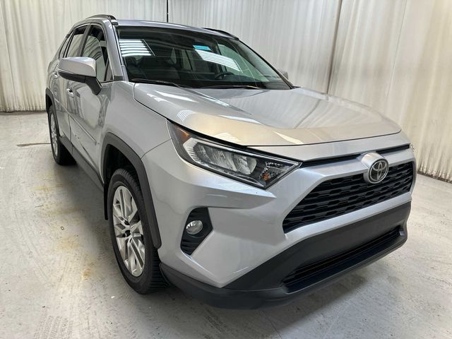 2020 Toyota RAV4 XLE Premium