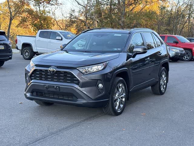 2020 Toyota RAV4 XLE Premium