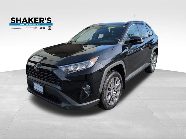 2020 Toyota RAV4 XLE Premium