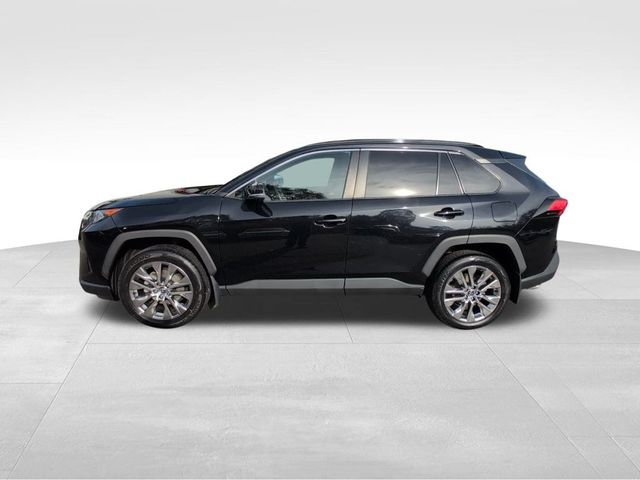 2020 Toyota RAV4 XLE Premium