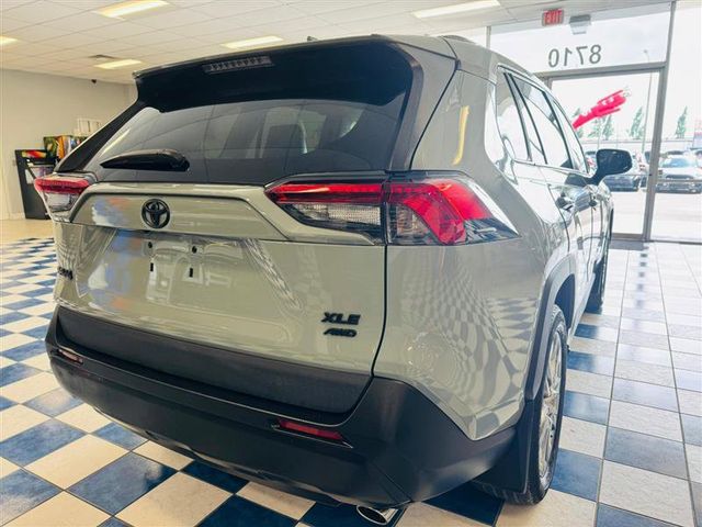 2020 Toyota RAV4 XLE Premium