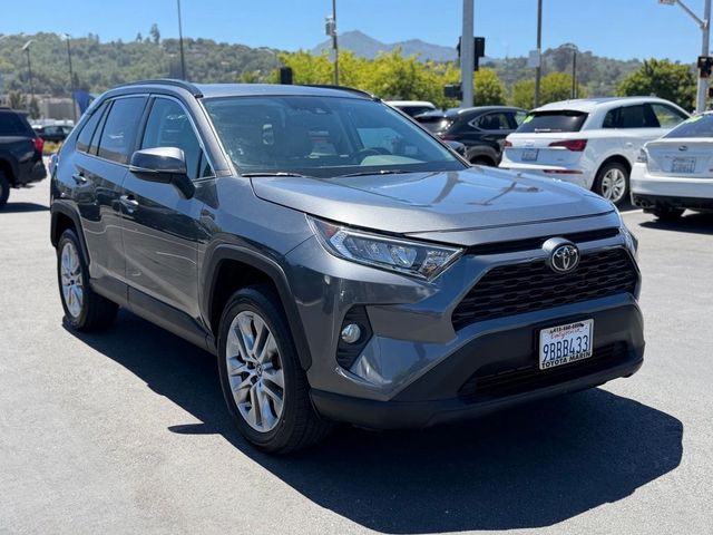 2020 Toyota RAV4 XLE Premium