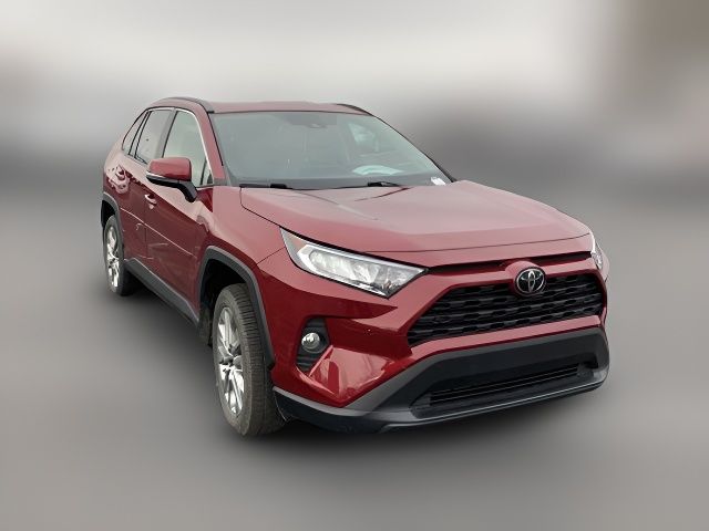 2020 Toyota RAV4 XLE Premium