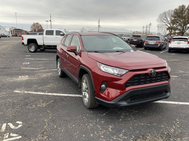 2020 Toyota RAV4 XLE Premium