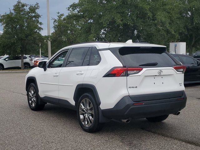 2020 Toyota RAV4 XLE Premium