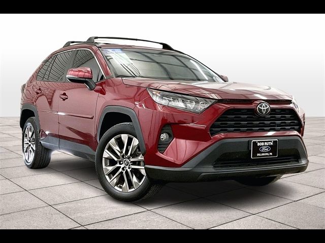 2020 Toyota RAV4 XLE Premium