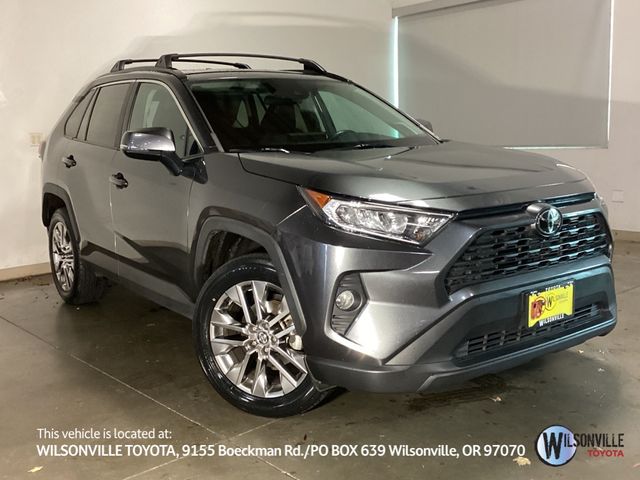 2020 Toyota RAV4 XLE Premium