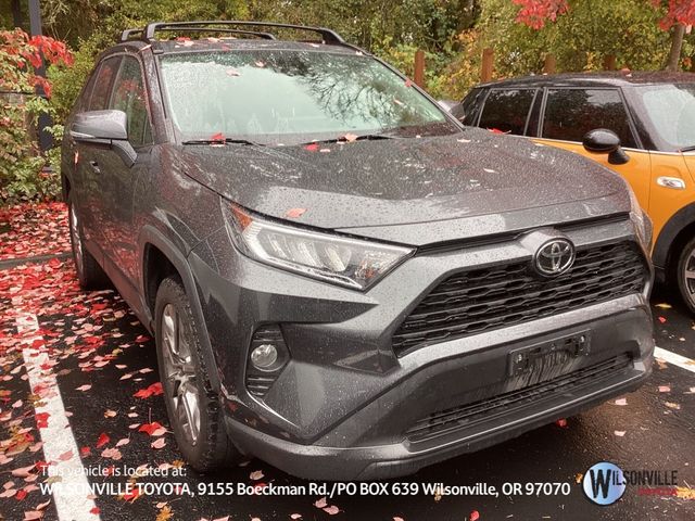 2020 Toyota RAV4 XLE Premium