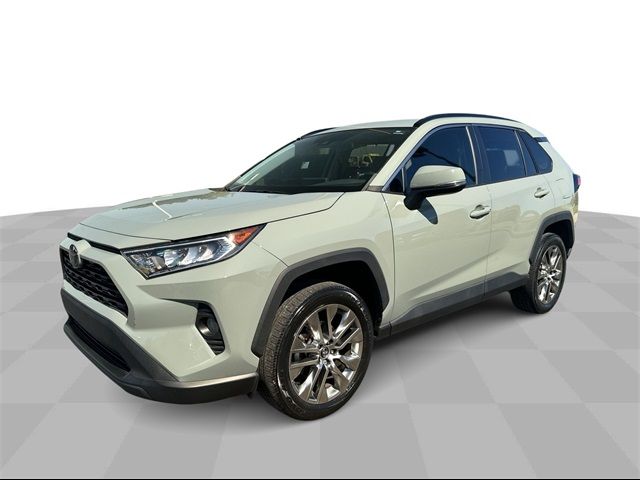 2020 Toyota RAV4 XLE Premium