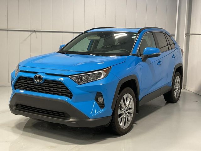 2020 Toyota RAV4 XLE Premium