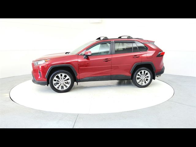 2020 Toyota RAV4 XLE Premium