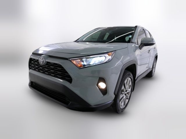 2020 Toyota RAV4 XLE Premium