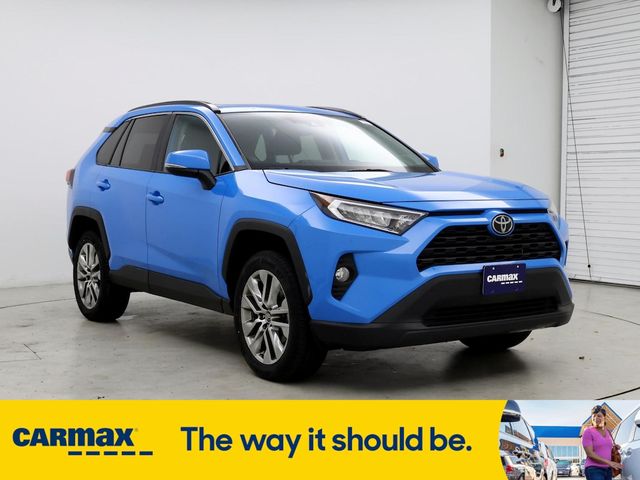 2020 Toyota RAV4 XLE Premium