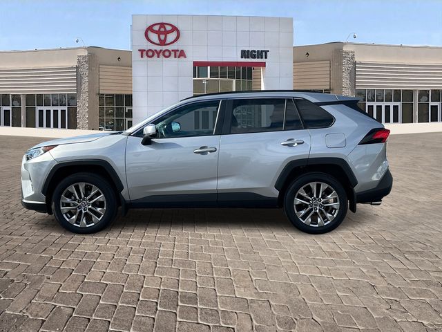 2020 Toyota RAV4 XLE Premium