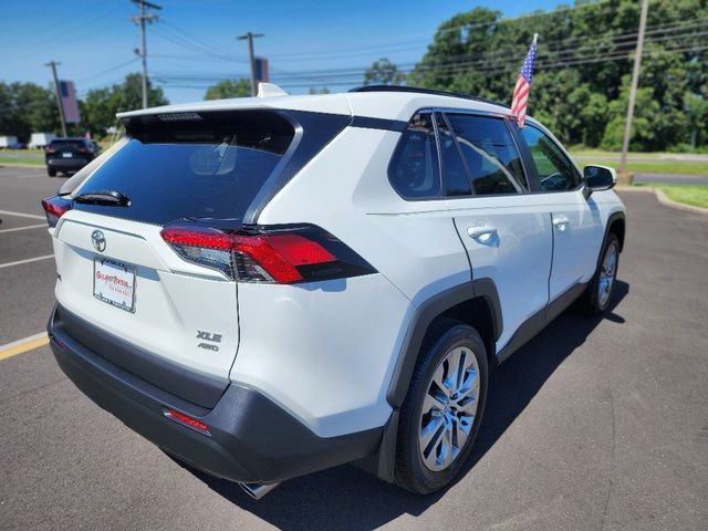 2020 Toyota RAV4 XLE Premium