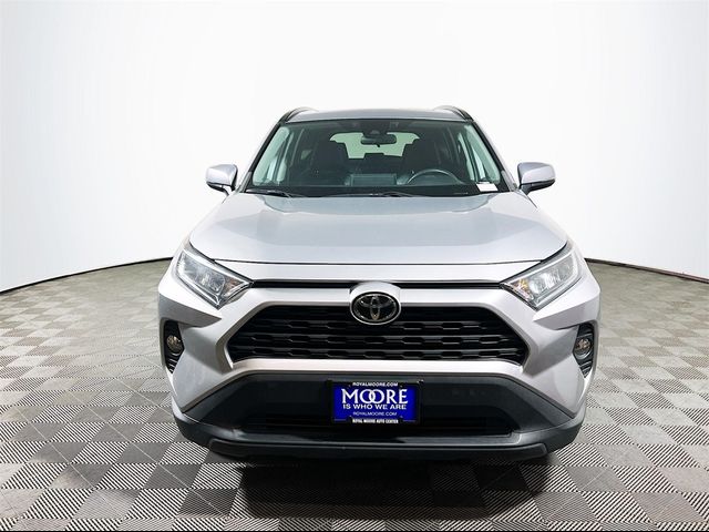 2020 Toyota RAV4 XLE Premium