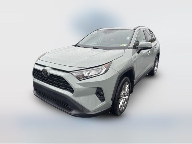 2020 Toyota RAV4 XLE Premium