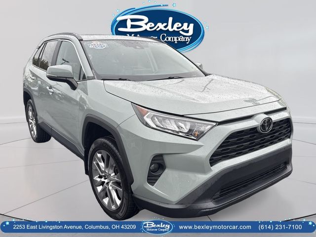 2020 Toyota RAV4 XLE Premium