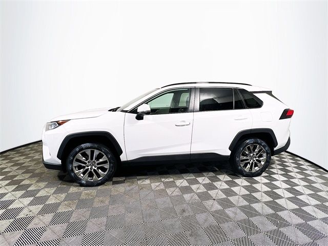 2020 Toyota RAV4 XLE Premium