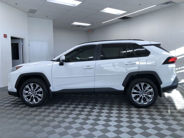 2020 Toyota RAV4 XLE Premium