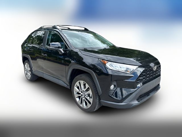 2020 Toyota RAV4 XLE Premium