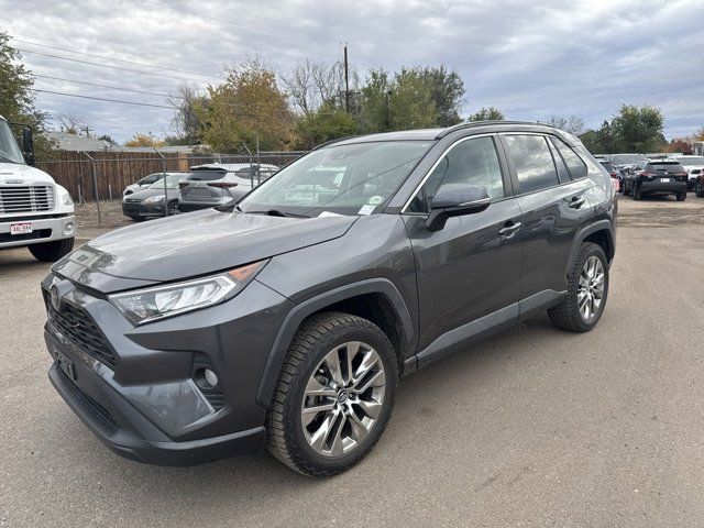 2020 Toyota RAV4 XLE Premium