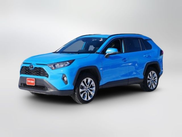 2020 Toyota RAV4 XLE Premium