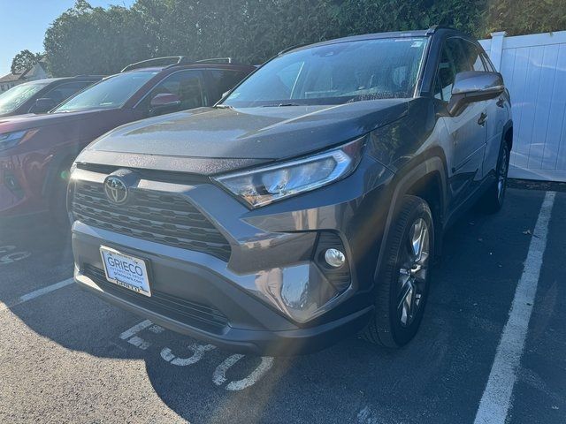 2020 Toyota RAV4 XLE Premium