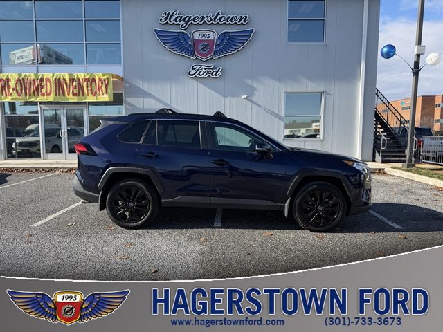 2020 Toyota RAV4 XLE Premium