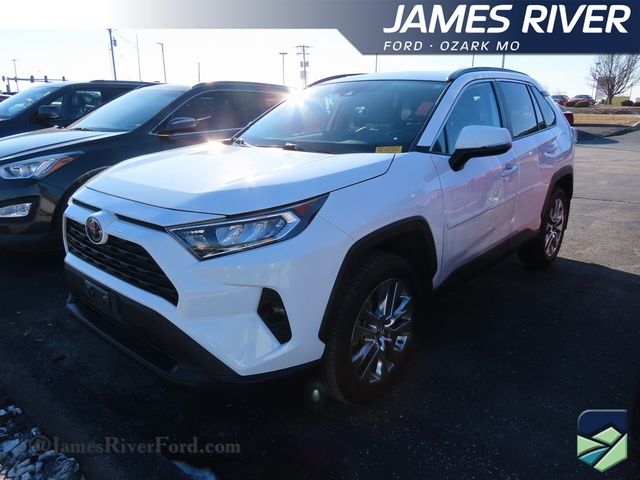 2020 Toyota RAV4 XLE Premium