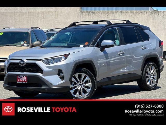 2020 Toyota RAV4 XLE Premium