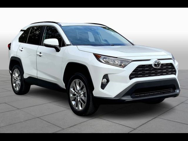 2020 Toyota RAV4 XLE Premium