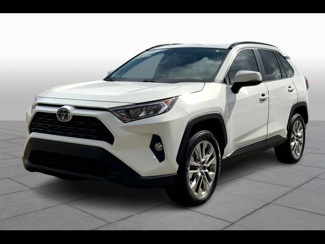 2020 Toyota RAV4 XLE Premium