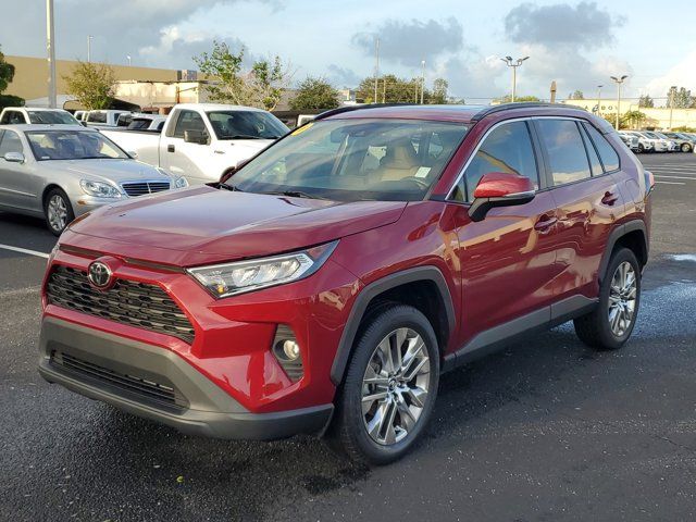 2020 Toyota RAV4 XLE Premium