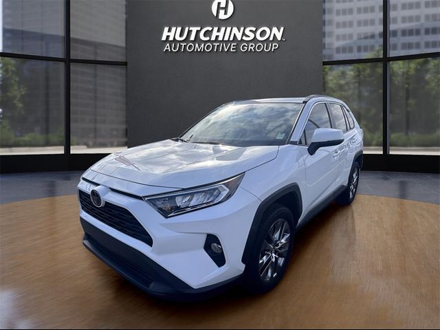 2020 Toyota RAV4 XLE Premium