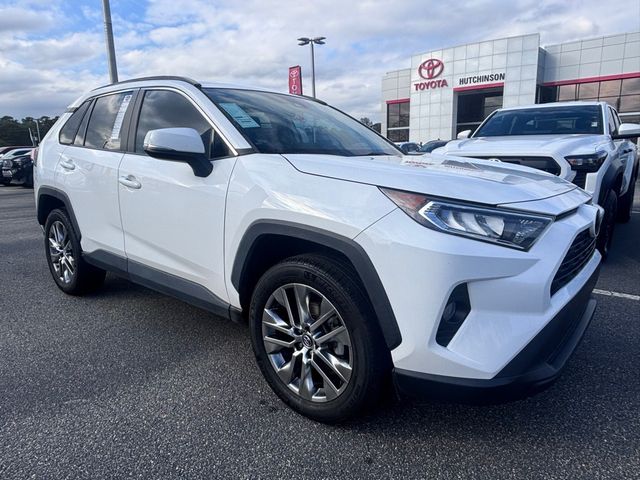 2020 Toyota RAV4 XLE Premium