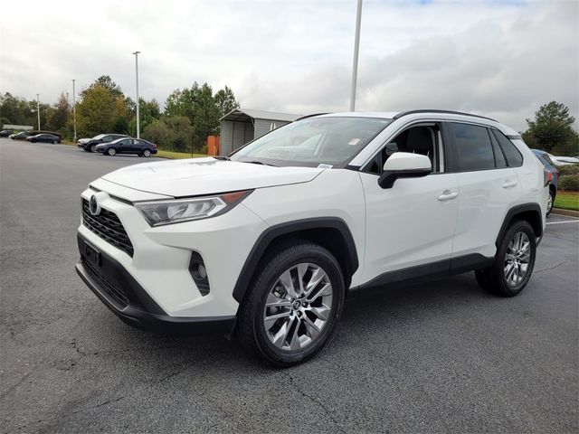 2020 Toyota RAV4 XLE Premium